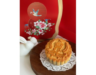 Introducing Our New Mooncake Selection! | 推出全新月饼系列！